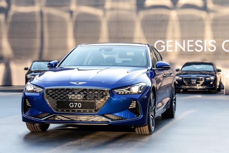 Xe sang Genesis G70 2018 gia chi 750 trieu dong-Hinh-11